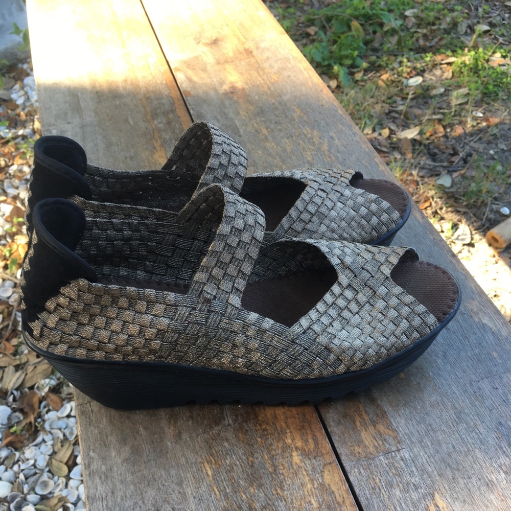 Bernie Mev Lulia wedge pump shoes size 40 / 10